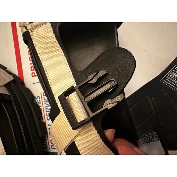 Desigual Chunky Platform Sandals Beige and Black Strappy Buckle Women’s 9 - Picture 10 of 10